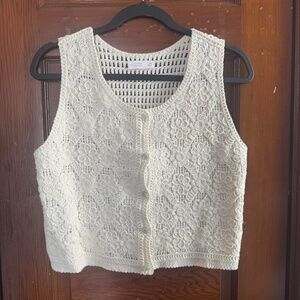 Lauren Conrad white crochet floral button up sleeveless cardigan